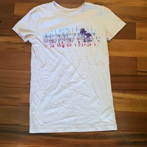 Womens size small light pink Aeropostale graphic tee shirt.
